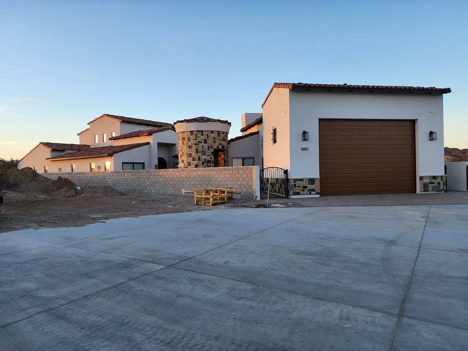 Southwest Seamless Rain Gutters completed project photo