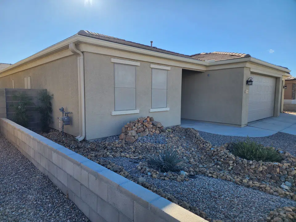 Gutter installation workmanship by Southwest Seamless Rain Gutters