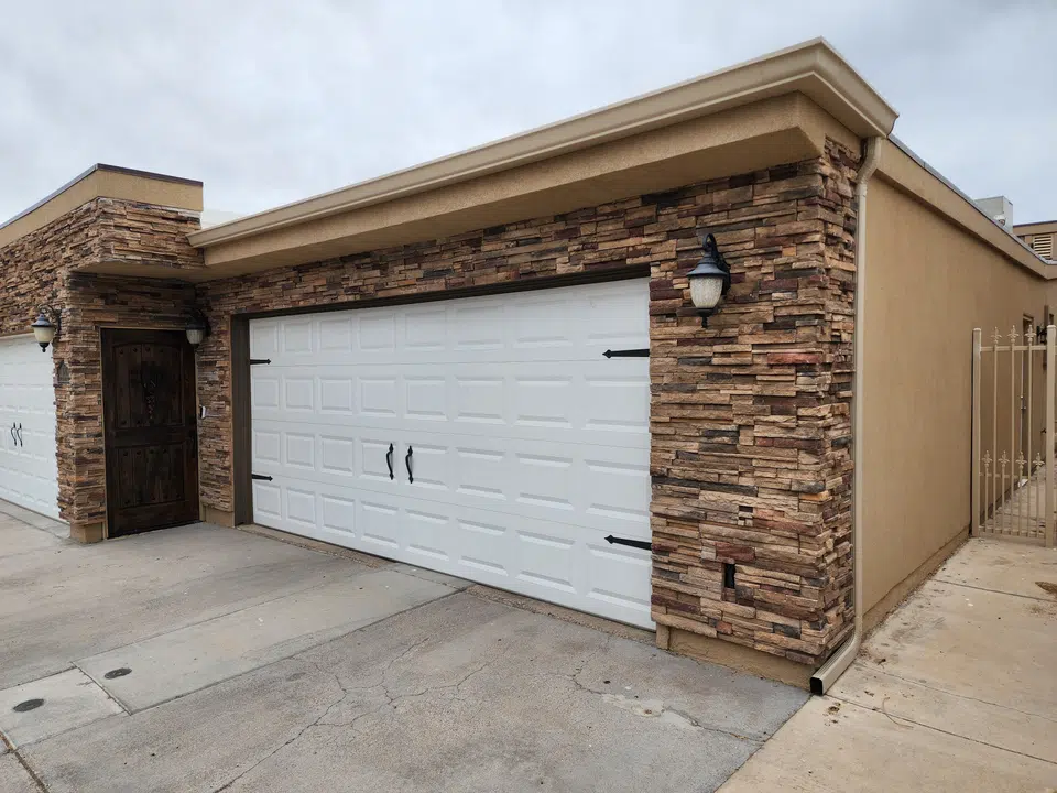 Southwest Seamless Rain Gutters completed project photo