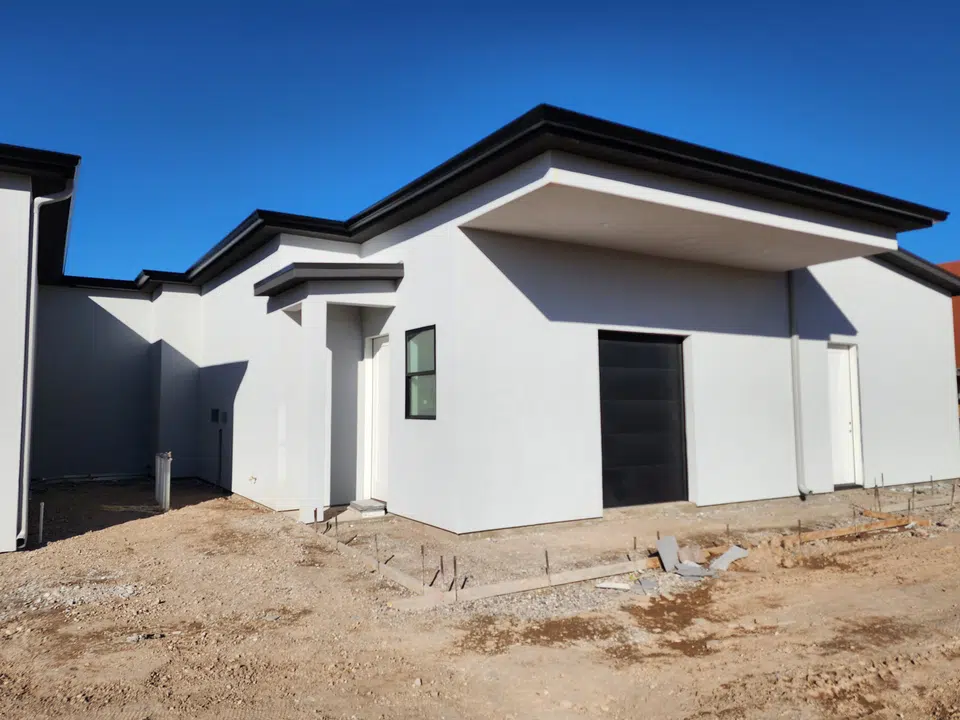 Continuous seamless gutter run after installation