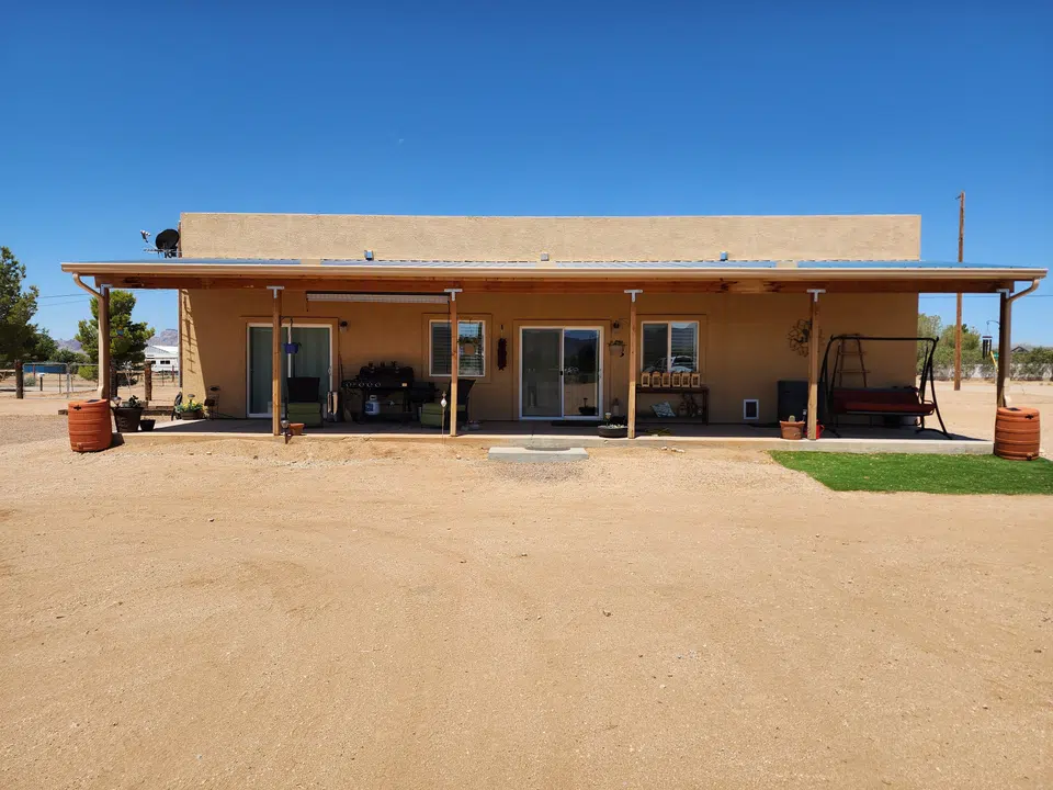 Installed seamless gutter system along the roof edge
