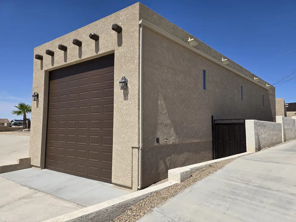 Seamless rain gutter installation by Southwest Seamless Rain Gutters