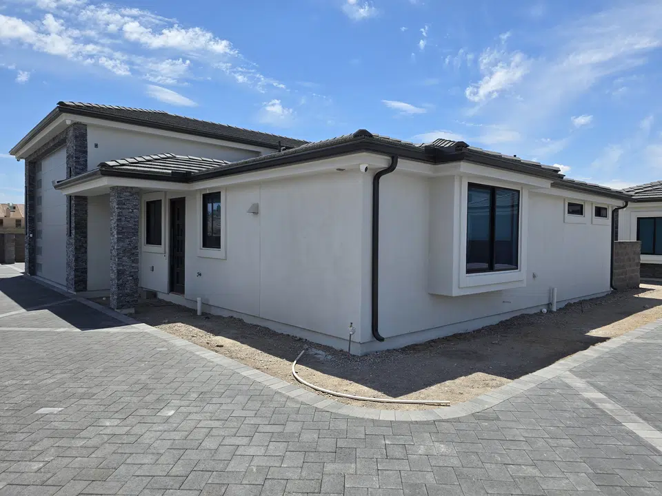 Southwest Seamless Rain Gutters completed project photo