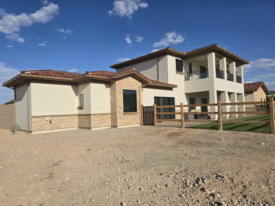 Continuous seamless gutter run after installation
