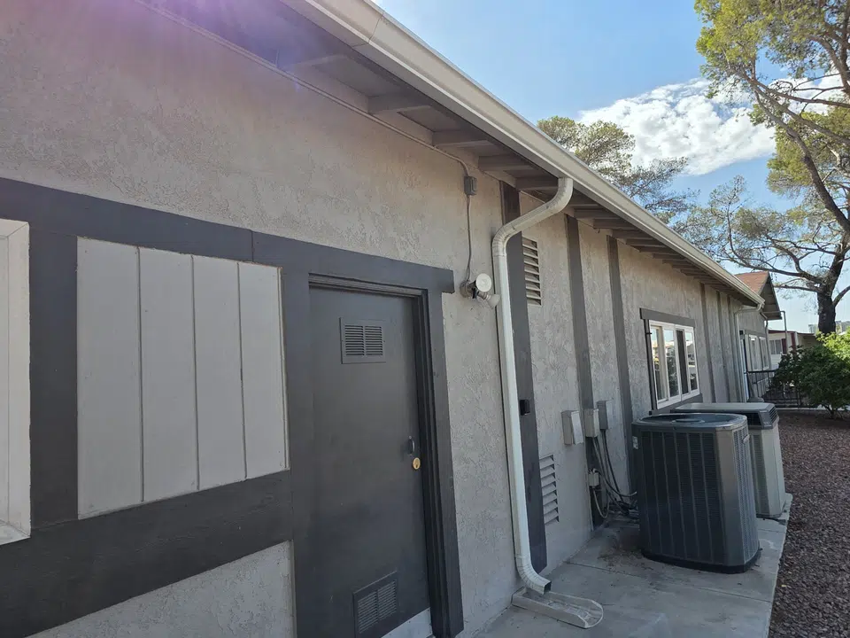 Continuous seamless gutter run after installation