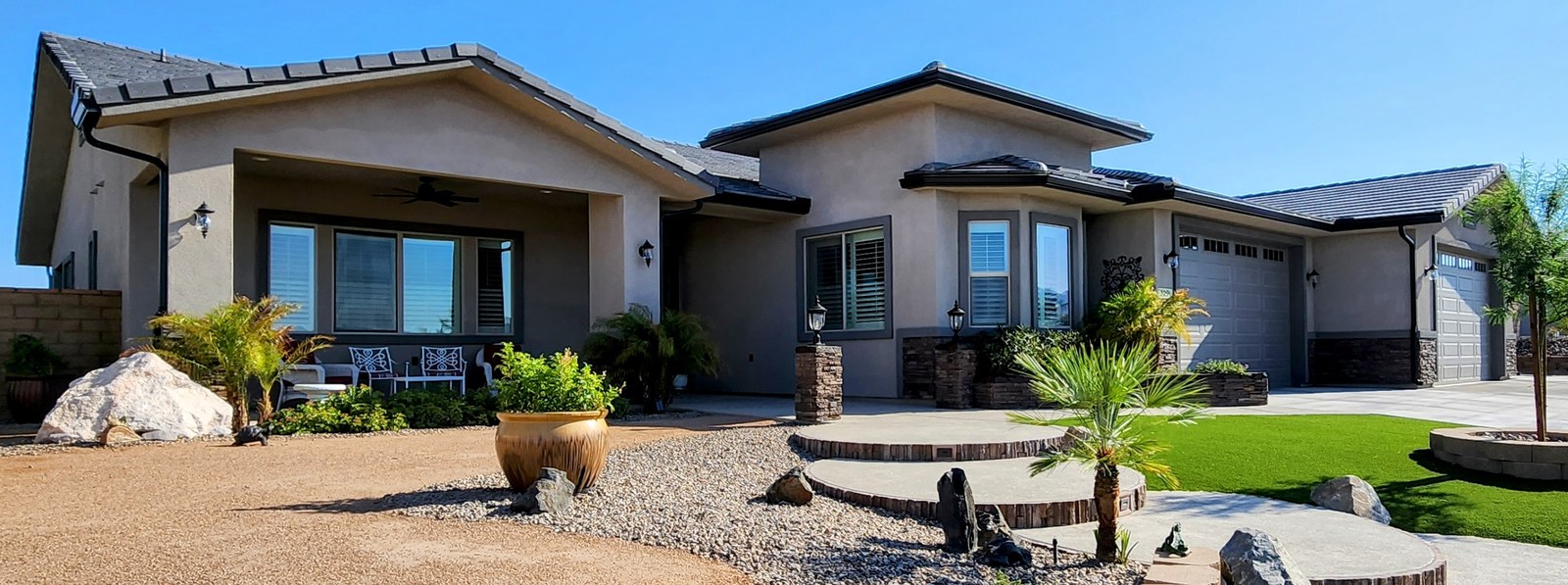 Seamless gutters on a contemporary home in Mohave County in Bullhead City, AZ